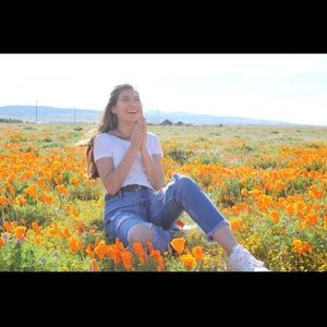 Meet your Posher, Kaitlyn